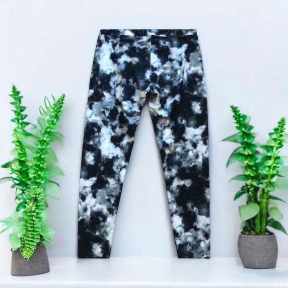 Marika Pants - Marika Pattern Leggings
